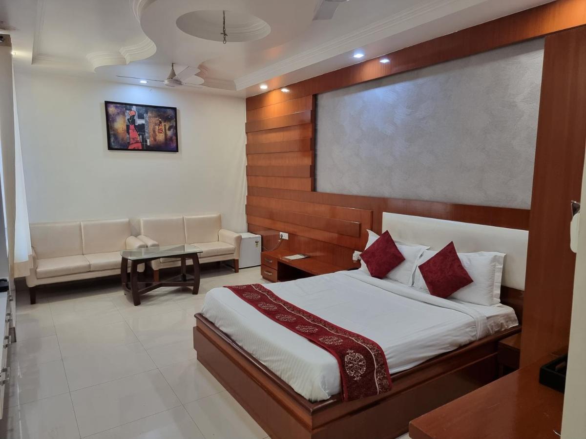 Hotel Vitthal International, Prayagraj Luaran gambar